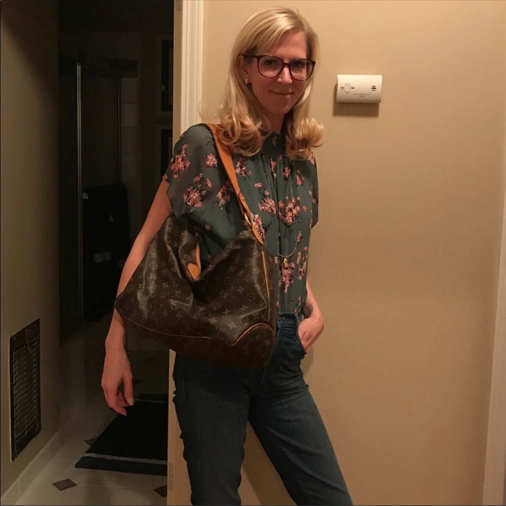 Authentic Louis Vuitton Hobo Bag